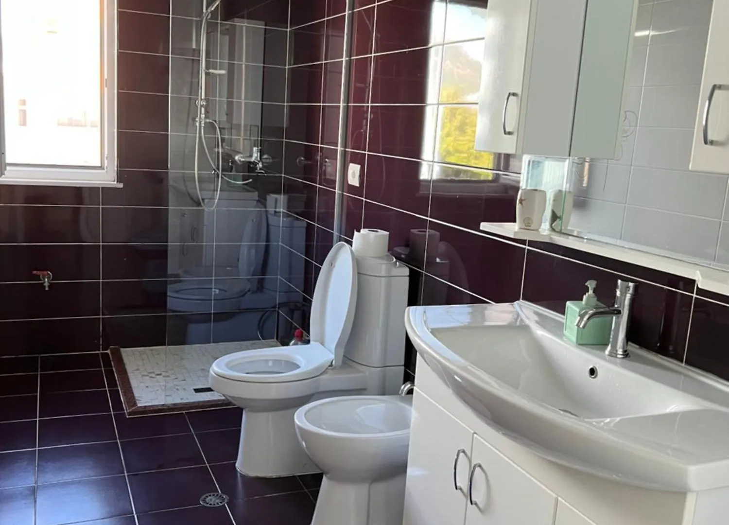Kukes Apartment Hotel 0*,