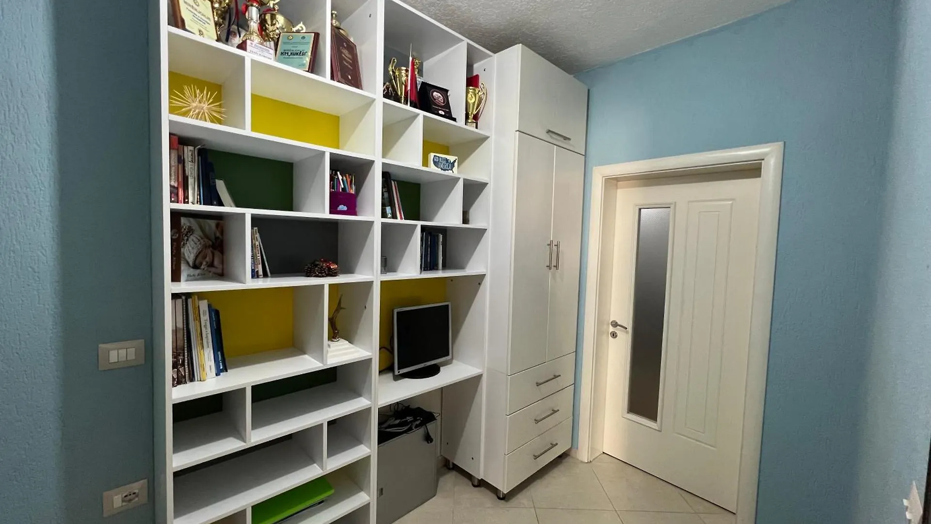 Kukes Apartment Hotel Arnavutluk